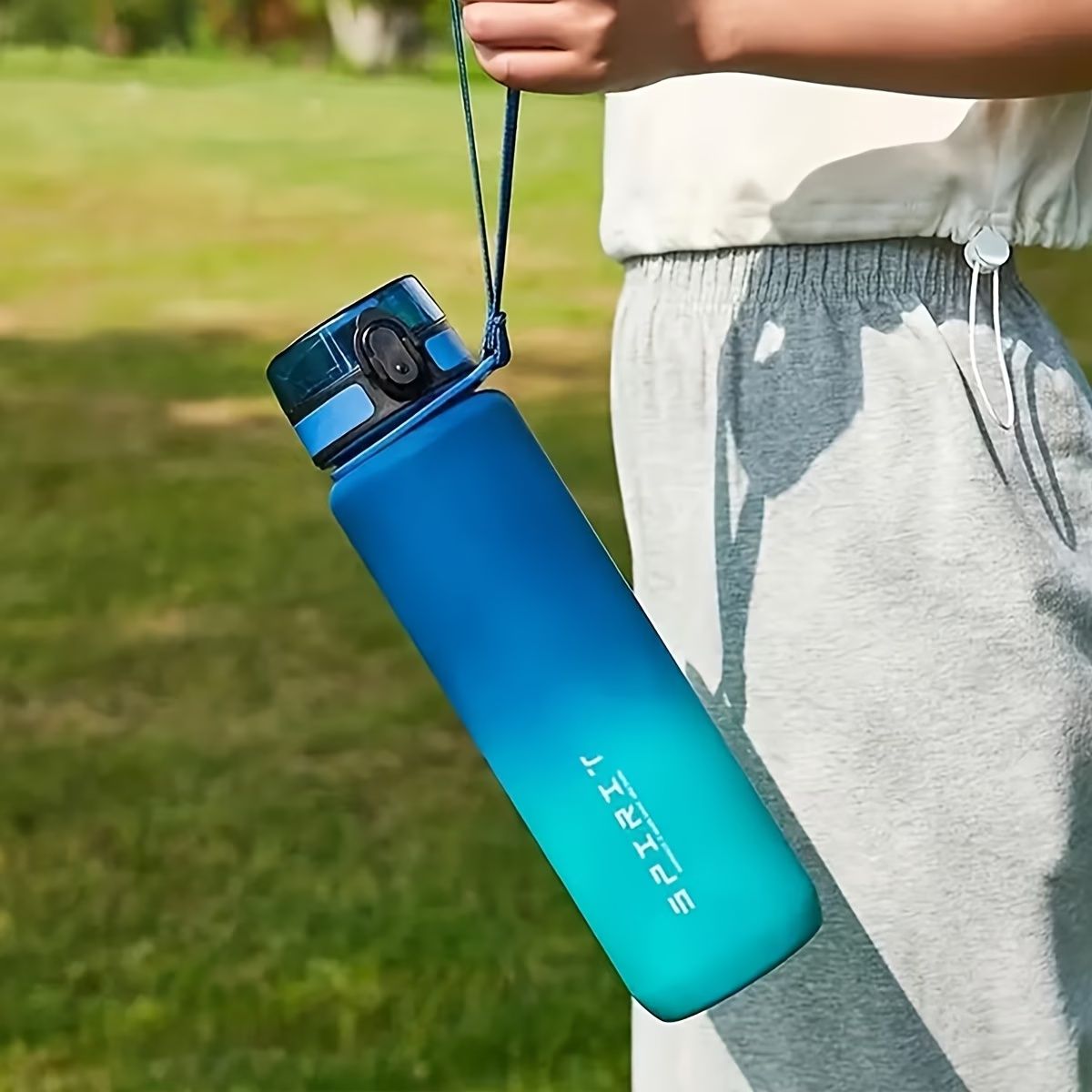 1pc 1000ml Portable Sports Fitness Travel Water Bottle | Gradient Color Plastic, Leak Proof, Oval Shape, Perfect for Summer Fall Winter, Suitable for School Students, Office, Camping