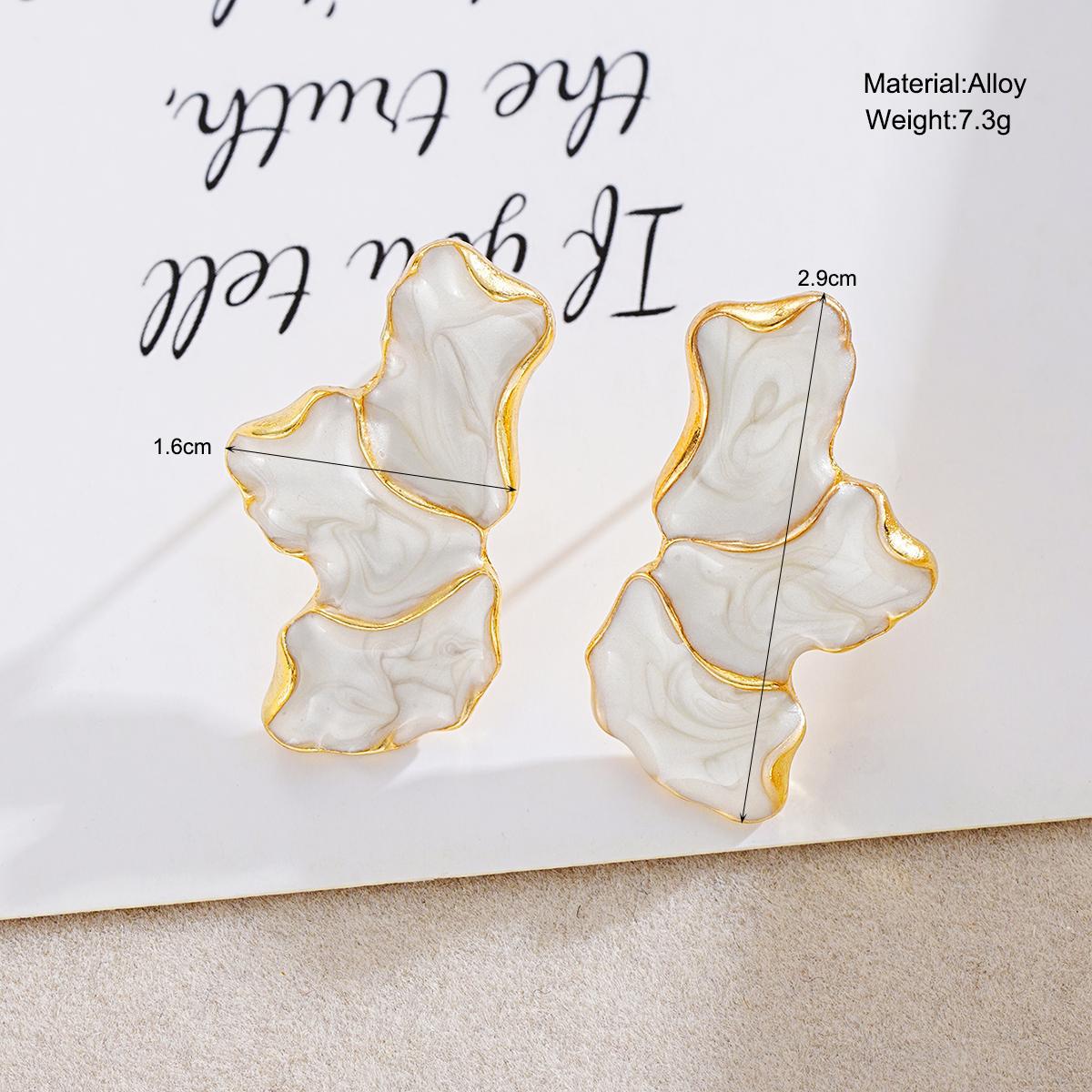 Temperament Irregular Earrings Light Luxury High Sense Maple Leaf Flower Stud Earrings White Leaf Petal Oil Dripping Earrings