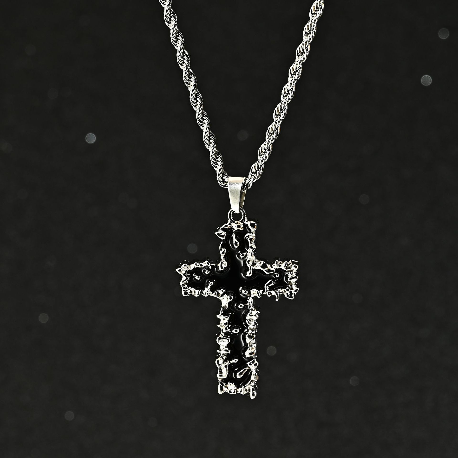 Hip Hop Sweater Chain Pendant Thorns Cross Necklace Men'S Black High Sense Men'S And Women'S Street Punk Style Necklace