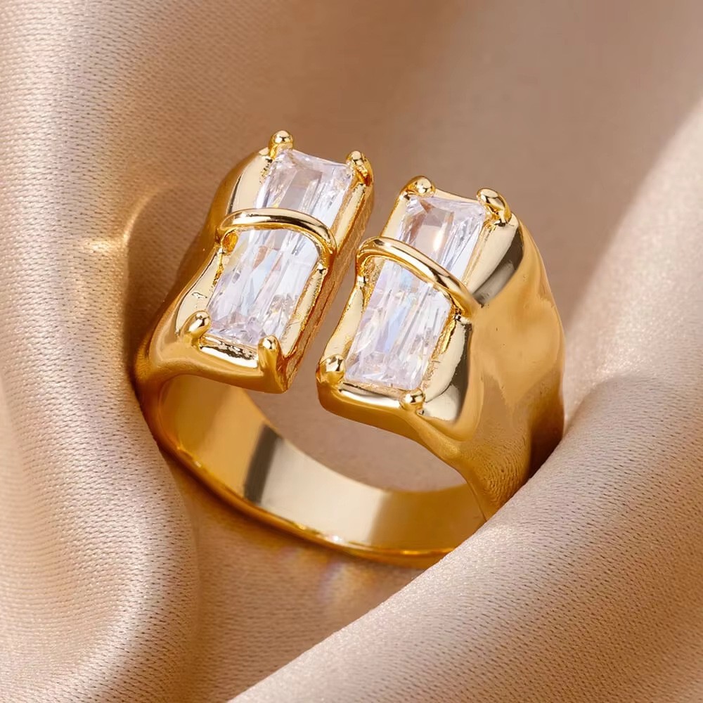Hot-Selling 18K Gold-Plated Full Diamond Light Luxury Non-Fading Opening Ring Female Zircon Leaf Ring Female High-End Sense