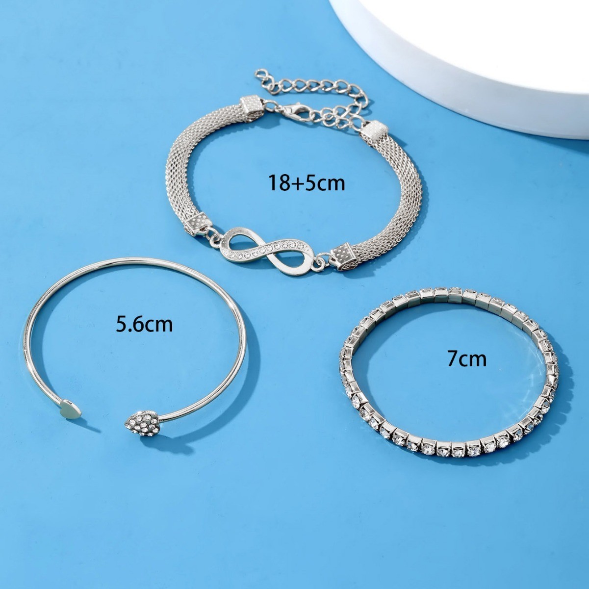[3-Piece Set] Niche Infinity 8-Character Bracelet Versatile Love Opening Bracelet Diamond Infinity Symbol Alloy 3-Piece Set Women