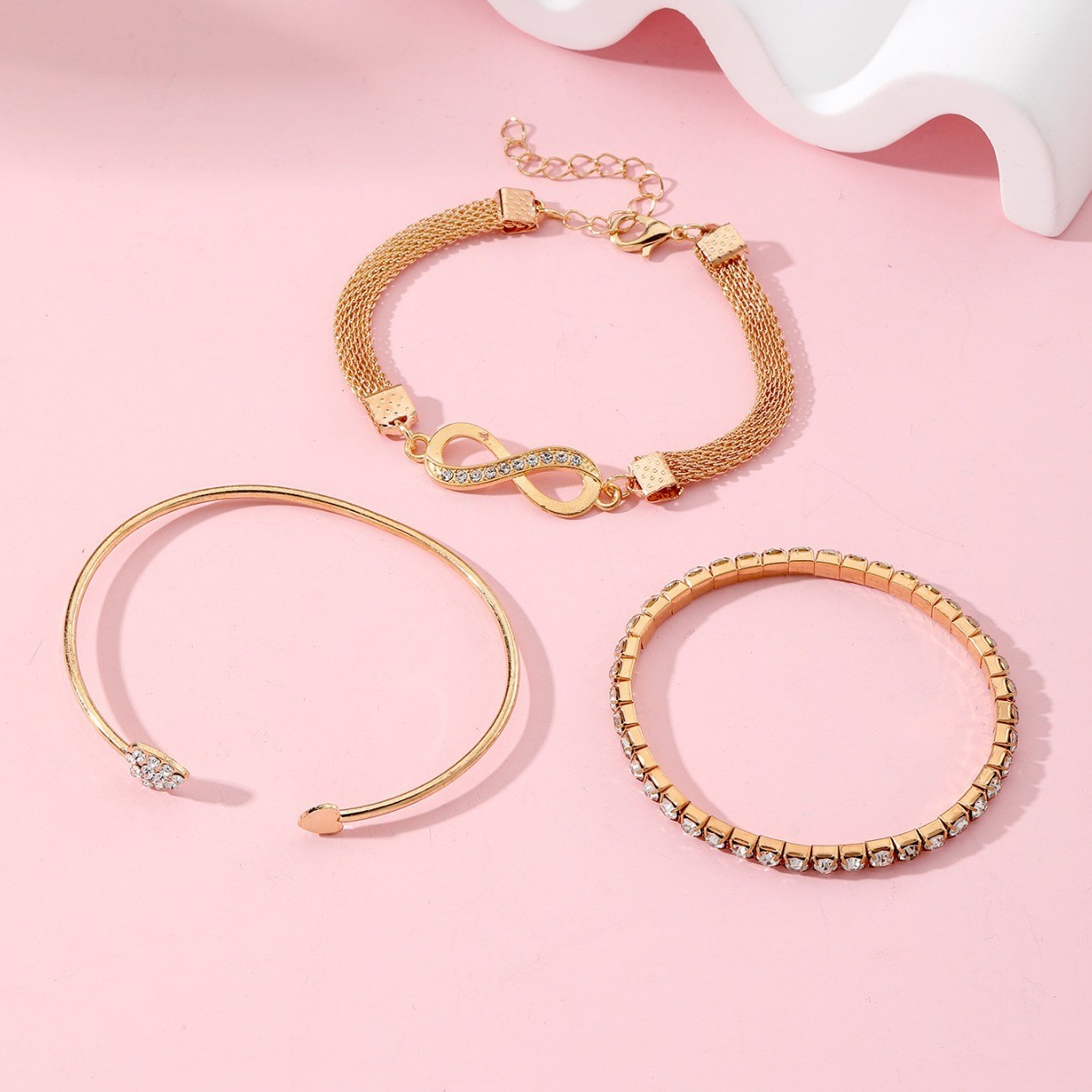 [3-Piece Set] Niche Infinity 8-Character Bracelet Versatile Love Opening Bracelet Diamond Infinity Symbol Alloy 3-Piece Set Women