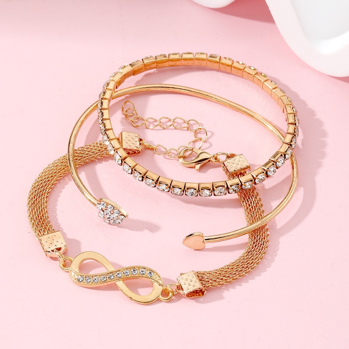 [3-Piece Set] Niche Infinity 8-Character Bracelet Versatile Love Opening Bracelet Diamond Infinity Symbol Alloy 3-Piece Set Women