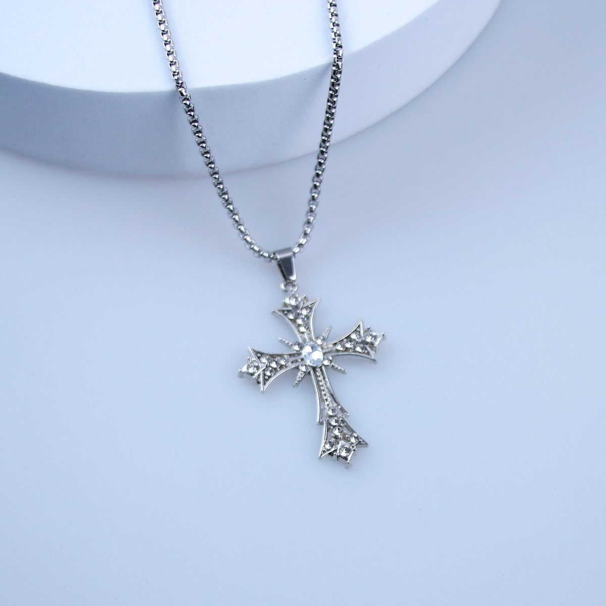 Full Diamond Cross Necklace Accessories Men'S And Women'S Personality Versatile Hip Hop Alloy Pendant Sweater Chain Accessories