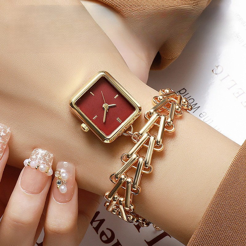 New Triangular Chain Wheat Ear Bracelet Watch Women'S Watch High-End Design Ins Wind Small Square Watch Women