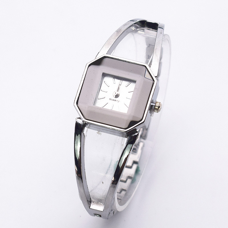 Personalized Watch Women'S Simple Hollow Fashion Trend Temperament Light Luxury Ins High-End Small Square Watch