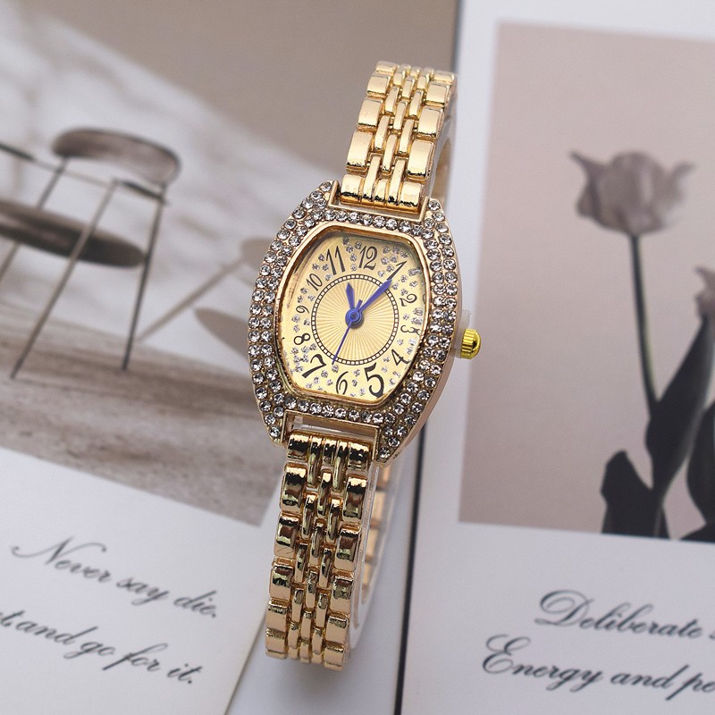 Popular Blue Needle Digital Luxury Full Diamond Cask Bracelet Watch Versatile Ladies Quartz Watch Generation