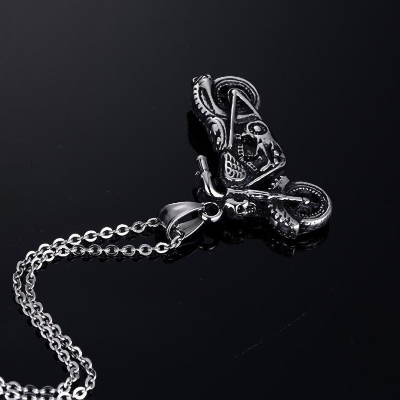 Punk Style Street Style Personality Fashion Domineering Locomotive Motorcycle Style Trend Cross Chain Necklace Men