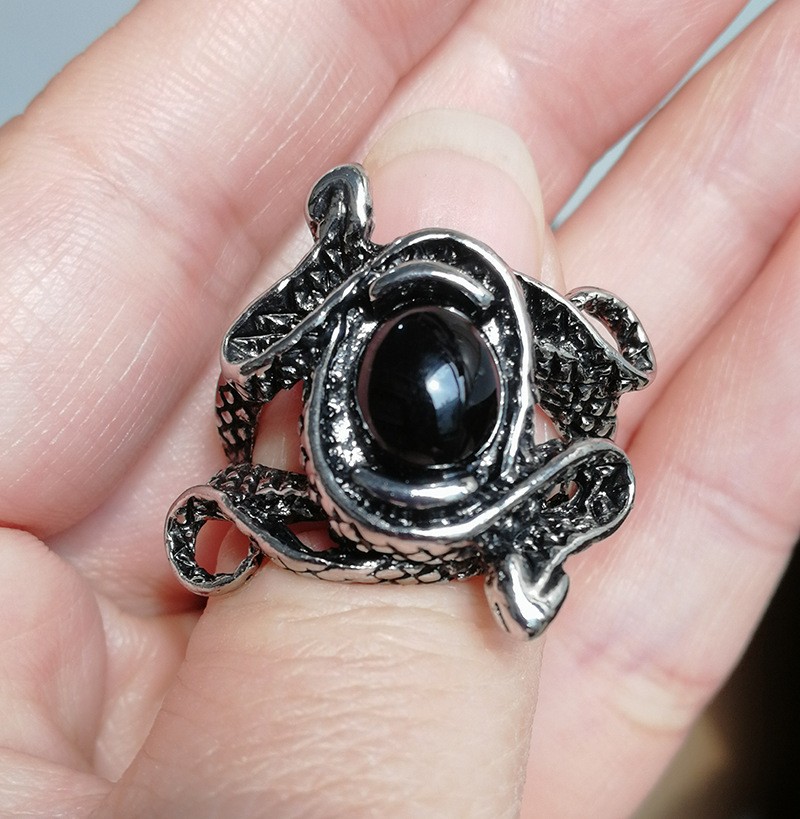 Fashion Personality Punk Vintage Black Gemstone Snake Ring Men'S Ring