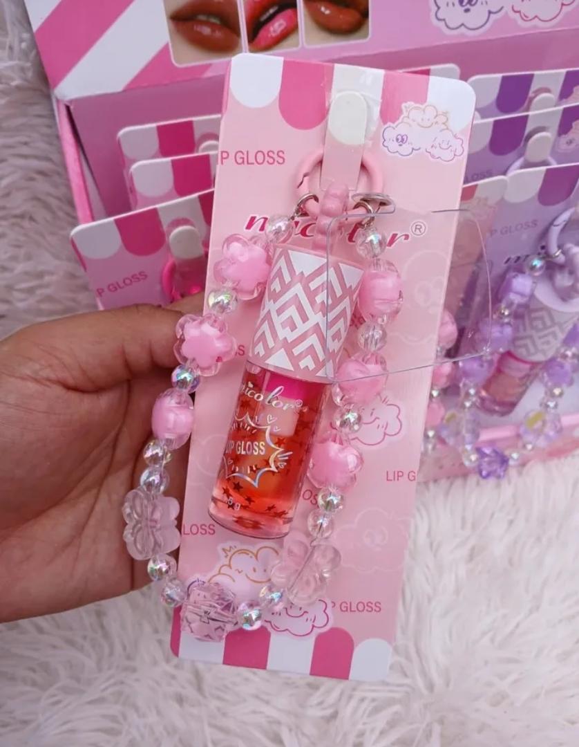Phone charm with phone lanyard and a portable pendant lip gloss, Butterfly Heart Moisturizing Lip Oil, Cute Daily Warm-Tone Color-Changing Star Glitter Gel Lip Gloss, Portable Hanging Design.