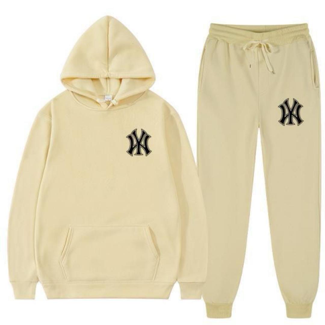 *NY Unisex Tracksuits🔥🔥*
*Fully Restocked 💯💯🔥*

*Quality Very Warm 💯 💯*