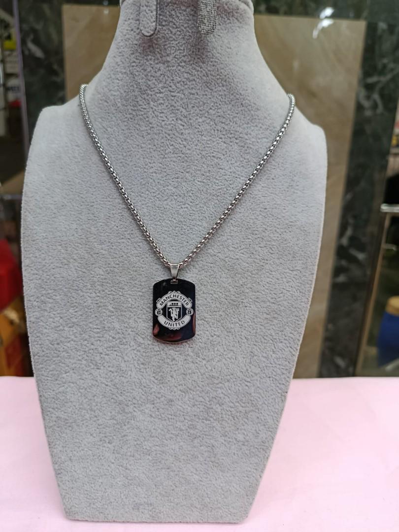 1 Pc Personalized Men's And Women's Stainless Steel Black and silver Top football Teams logo Necklace Titanium Steel Square  Pendant Necklace