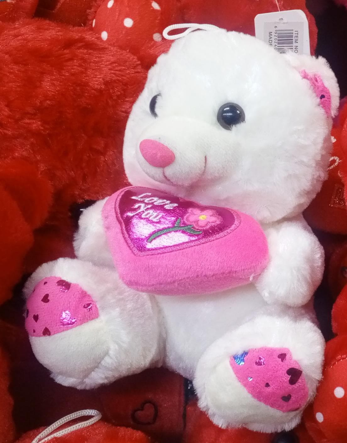 A cuddly Fluffy TEDDY BEAR makes for an unforgettable Valentine’s Day gift, perfect for your girlfriend, friends, or children. It’s a heartfelt way to show you care and spread joy on A special day!