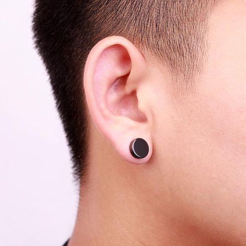 Discover the convenience of Non-Piercing Magnetic Earrings for Men and Boys! Crafted from durable stainless steel, these earrings offer a stylish look without the need for piercings.