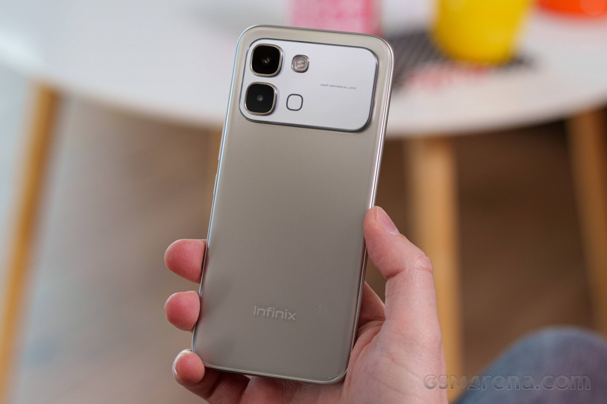 NEW ARRIVALS !!BRAND NEW INFINIX NOTE EDGE 256GB ROM+8GB RAM 6.78" 120Hz AMOLED DISPLAY 6150mAh BATTERY 50MP +13MP SELFIE World’s 1st MediaTek Dimensity 7100 45W Type-C Charge Android 16 SMARTPHONE