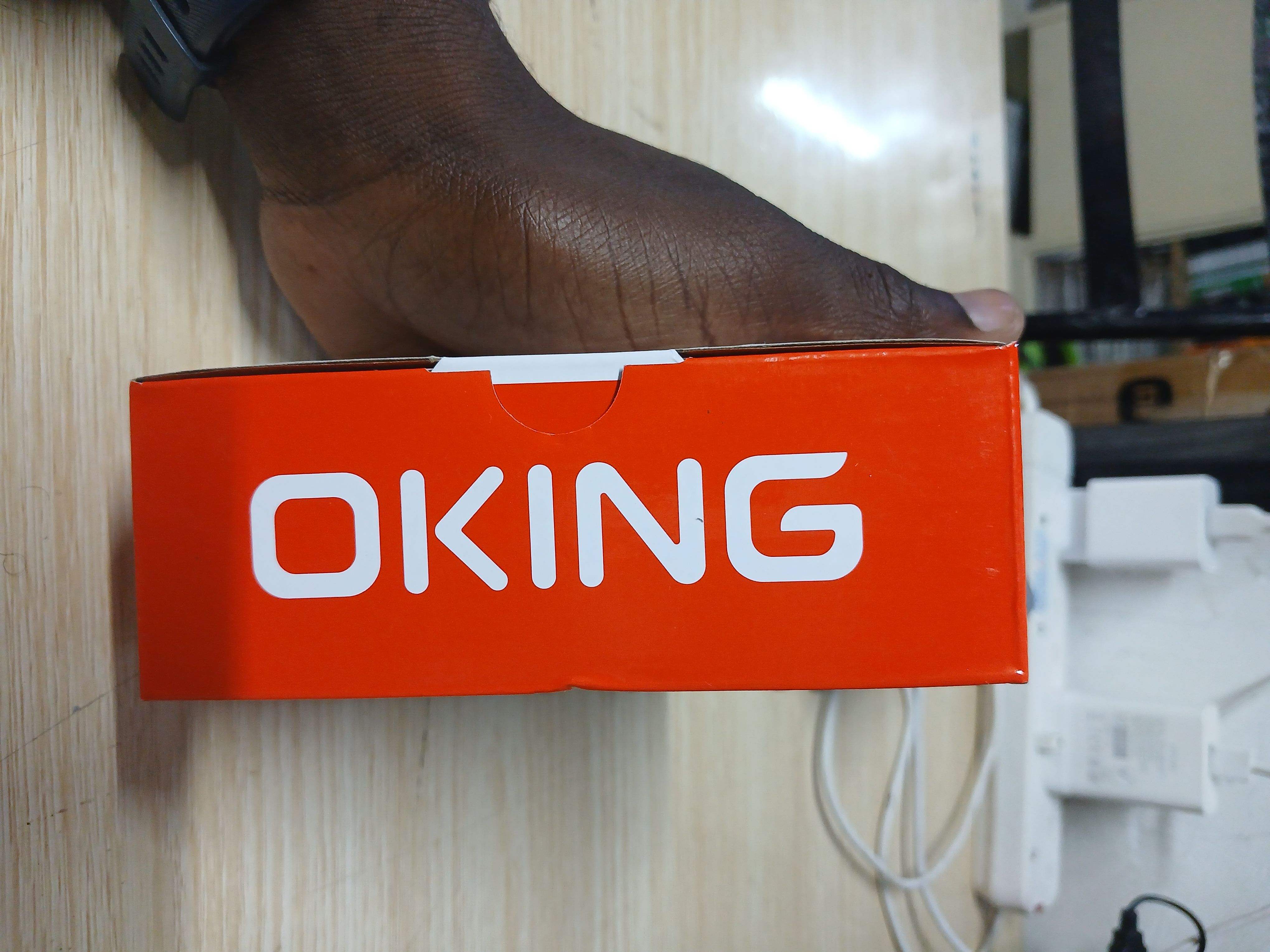 Oking OK353 2.4 INCH Display 1200mAH battery, bright flashlight, Vibration, Wireless FM with big buttons and Rear Camera FEATURE PHONE!!!