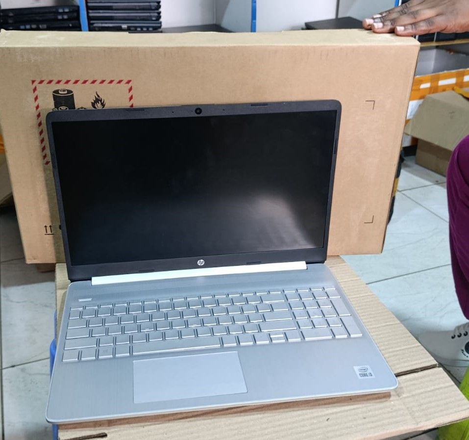 BOXED  HP 15s -fq5340TU Intel Core i3 8GB 256GB SSD 15.6" FHD Windows 11 Home Fingerprint Reader HD Camera Dual Speakers Bluetooth 4.2 Wireless card Natural Silver one year Warranty Laptop