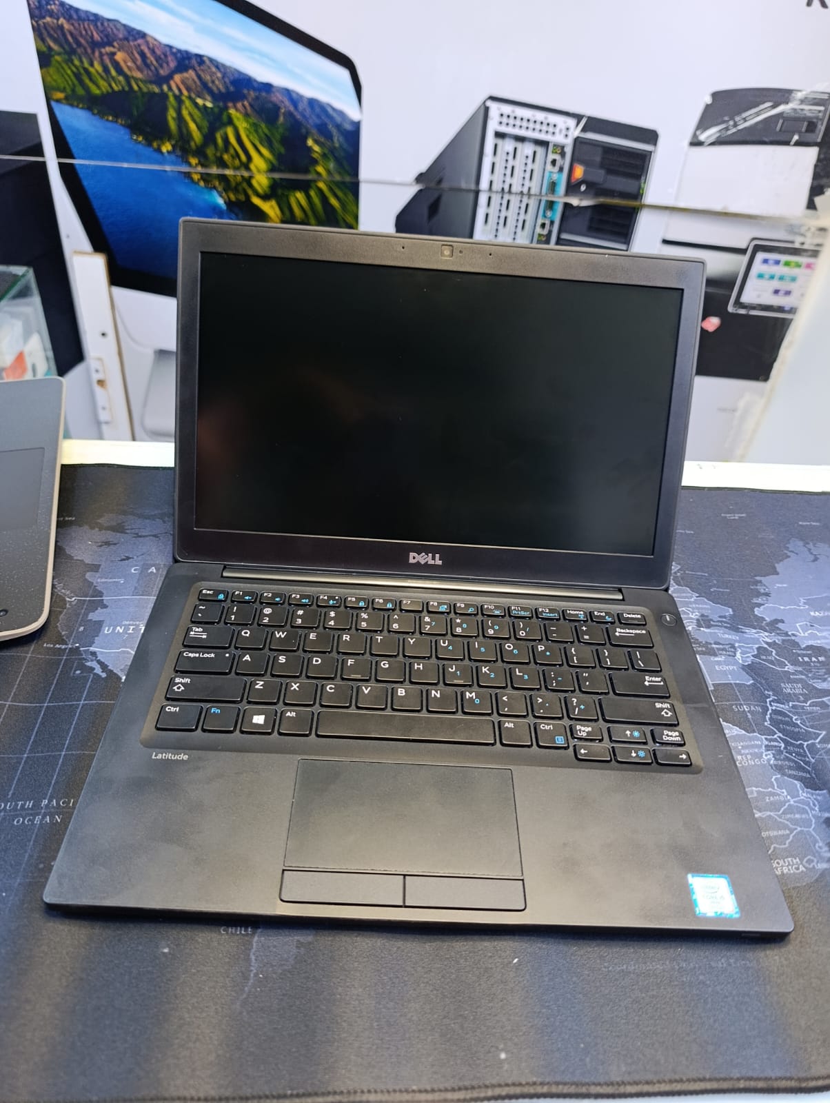 DELL LATITUDE 7280 12INCHES 7TH GENERATION INTEL CORE I5 8GB RAM MEMORY 256GB SSD WITH WINDOWS 10/11 ACTIVATED AND OFFICE 2019
