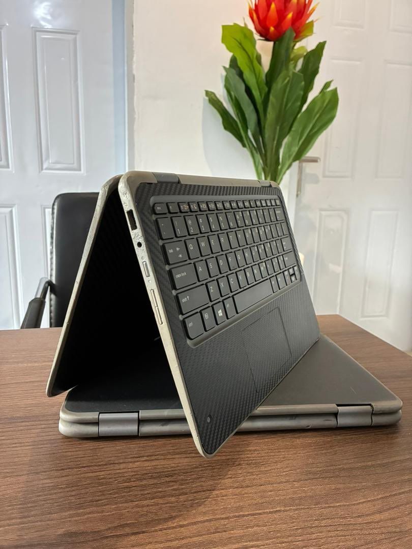 LAPTOP HP PROBOOK 11G4 8TH GENERATION 8GB RAM MEMORY 256GB SSD 11 INCHES TOUCH SCREEN AND X360 WITH ACTIVATED WINDOWS 11 AND  OFFICE { 6MONTHS }