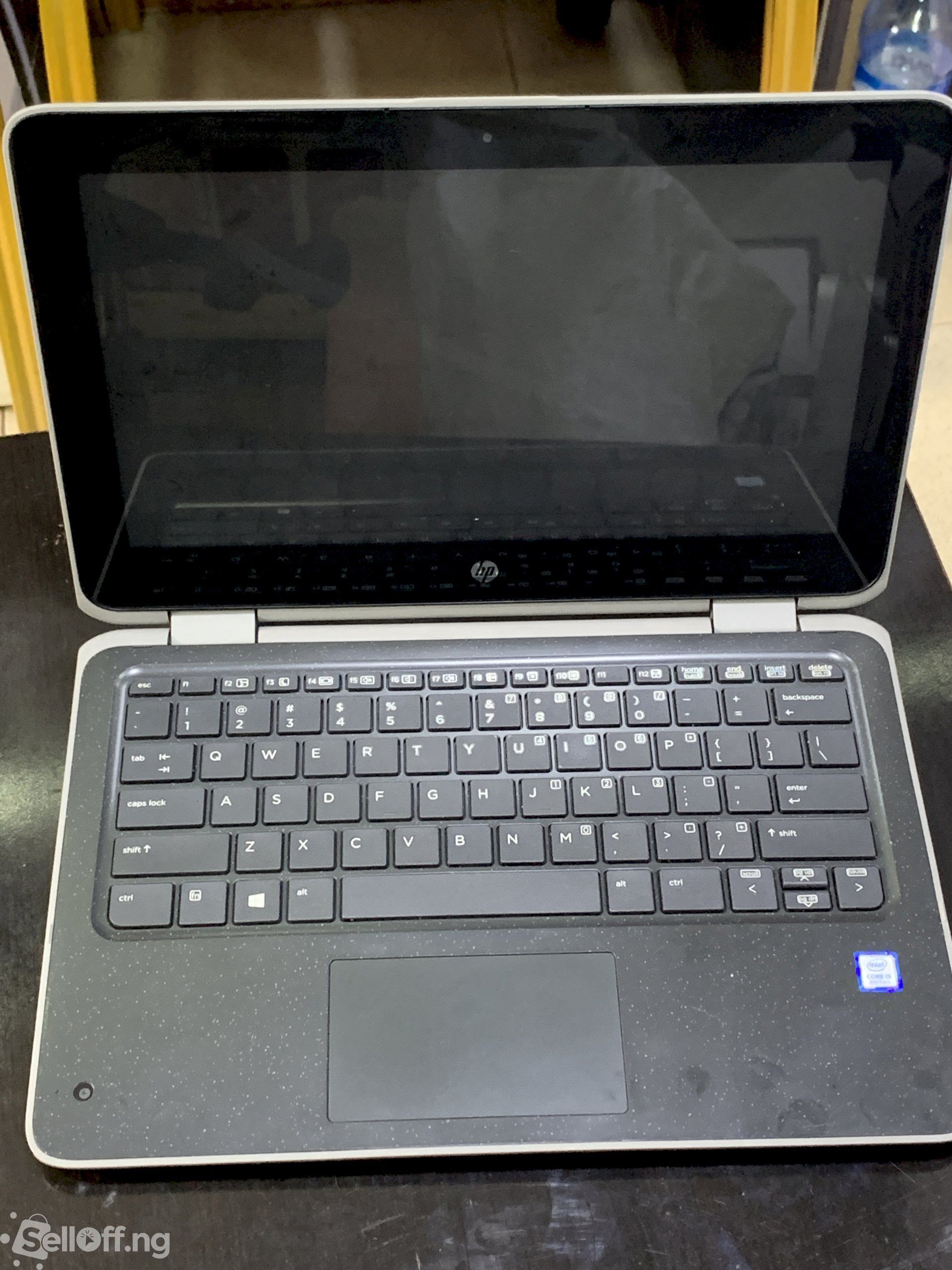 LAPTOP HP PROBOOK 11G4 8TH GENERATION 8GB RAM MEMORY 256GB SSD 11 INCHES TOUCH SCREEN AND X360 WITH ACTIVATED WINDOWS 11 AND  OFFICE { 6MONTHS }