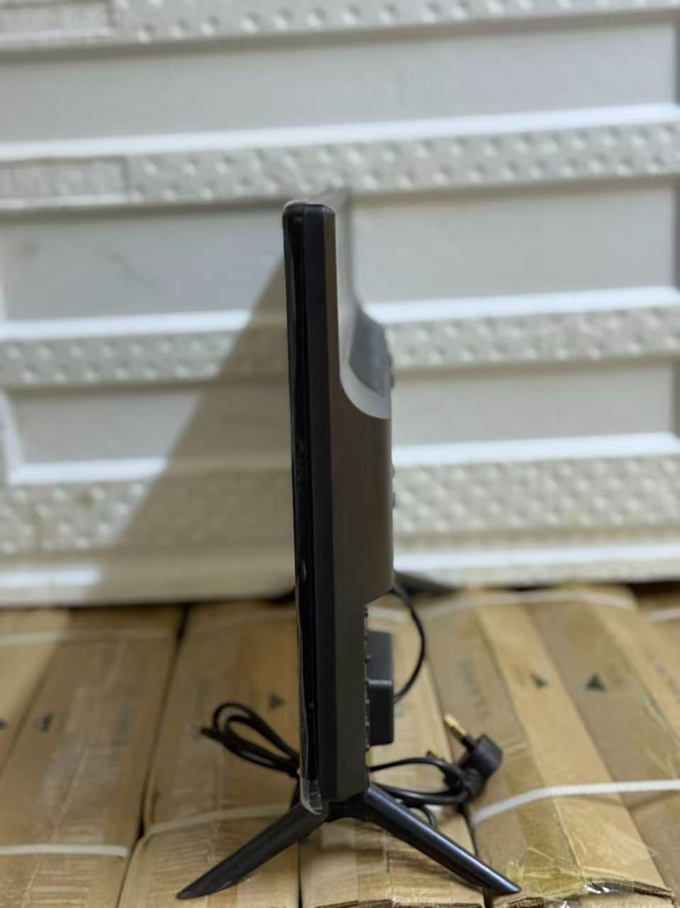 Solarmax 22″ LED DIGITAL TV — HD DISPLAY WITH AC/DC POWER, DVB-T2 TUNER & MULTI-PORT CONNECTIVITY,  1 Year Warranty