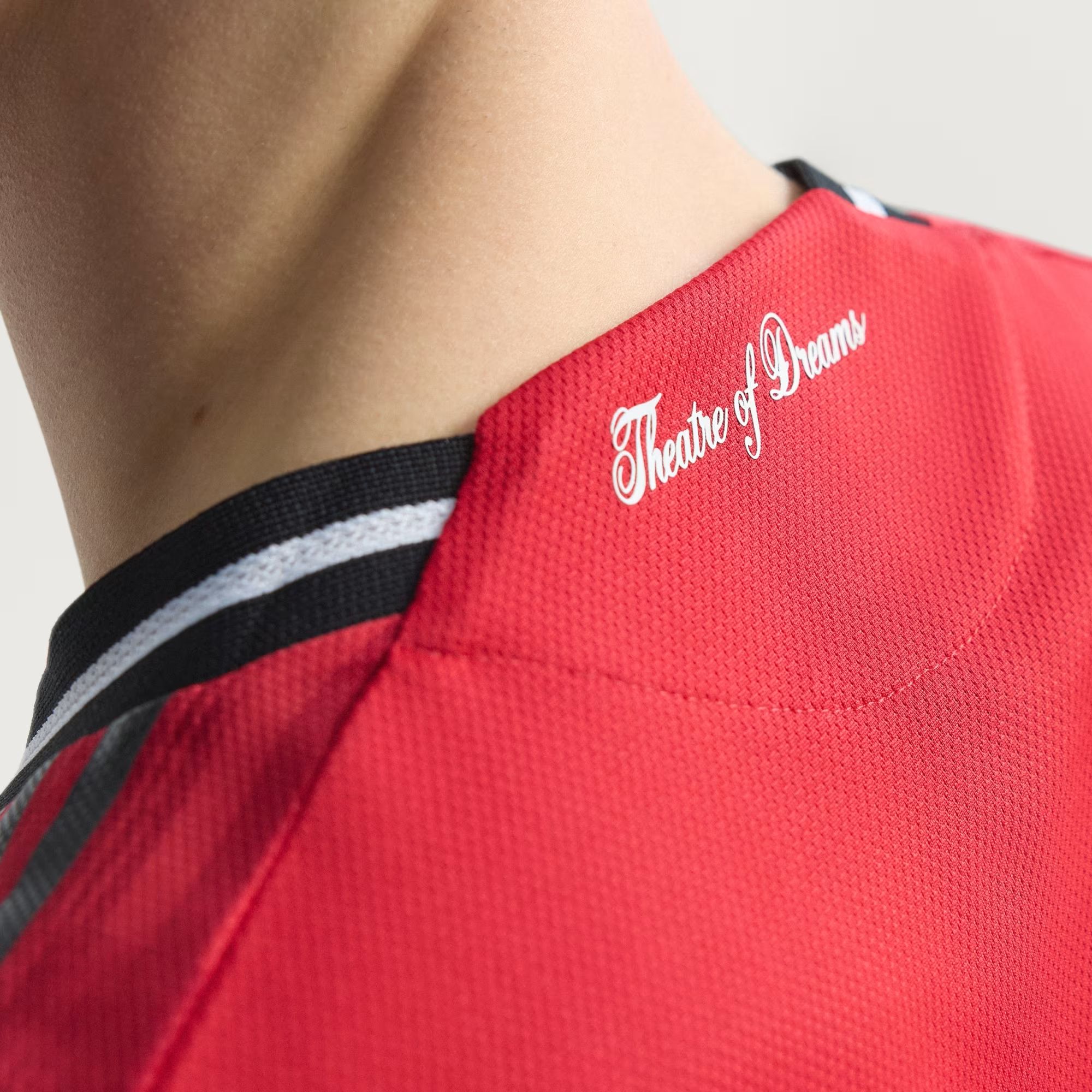 { Player Version } New season Manchester United 25/26 Home Authentic Jersey Manchester United Jersey Manchester United Home Kit Jersey Men Team Jersey Quality player version jersey