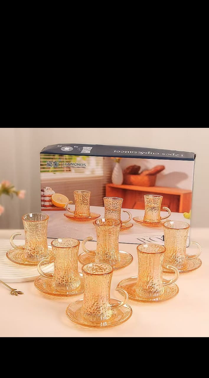 🔥PRICE OFFER🔥🌽 Black Tea Glass Cups – Elegant & Stylish Drinkware
Bring elegance to your tea or coffee moments with this beautifully crafted amber glass cup with matching saucer.