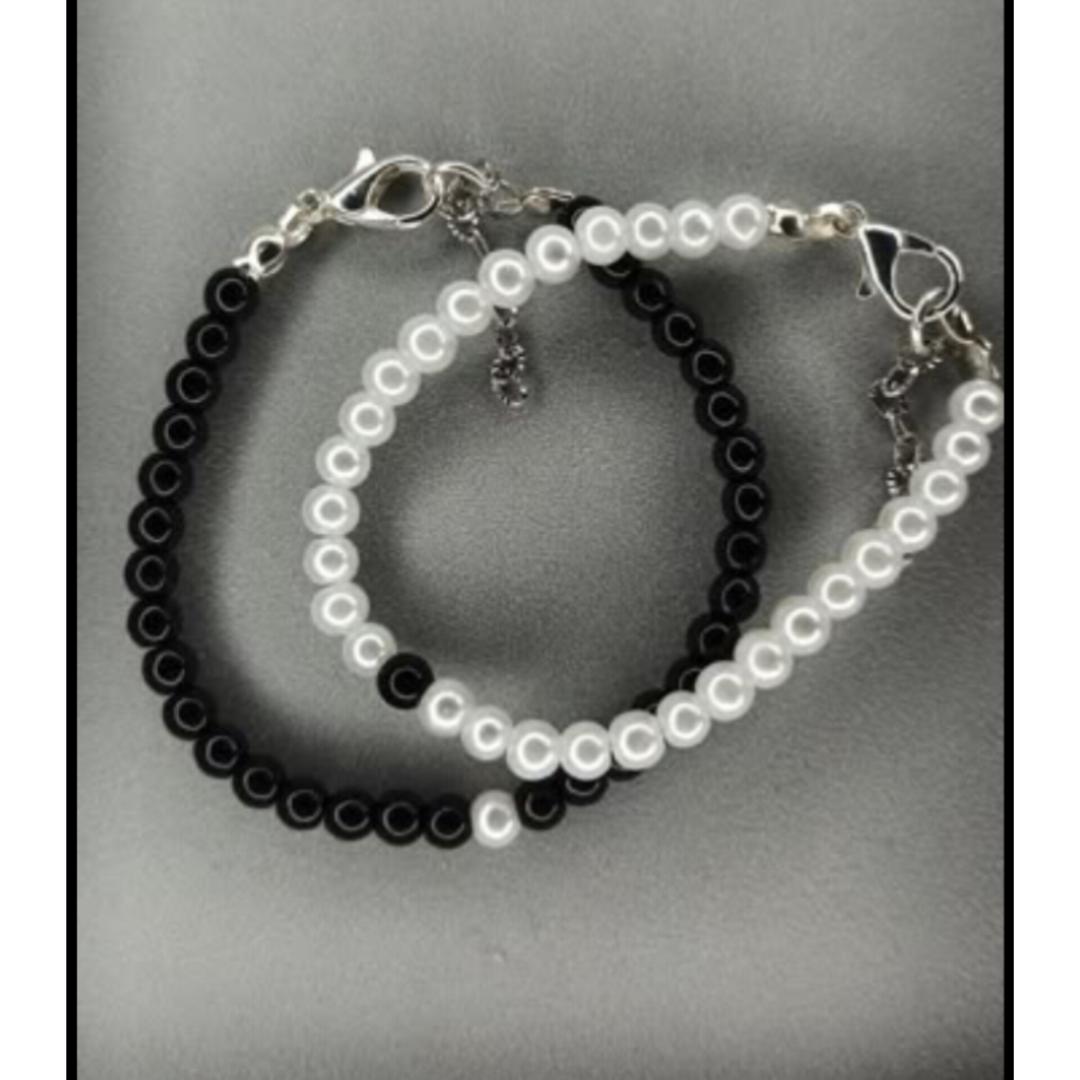 500g, 8mm pearl  round beads(1700pcs) and a 100m clear elastic thread for making bracelets necklaces,chokers and other Jewelry accessories.