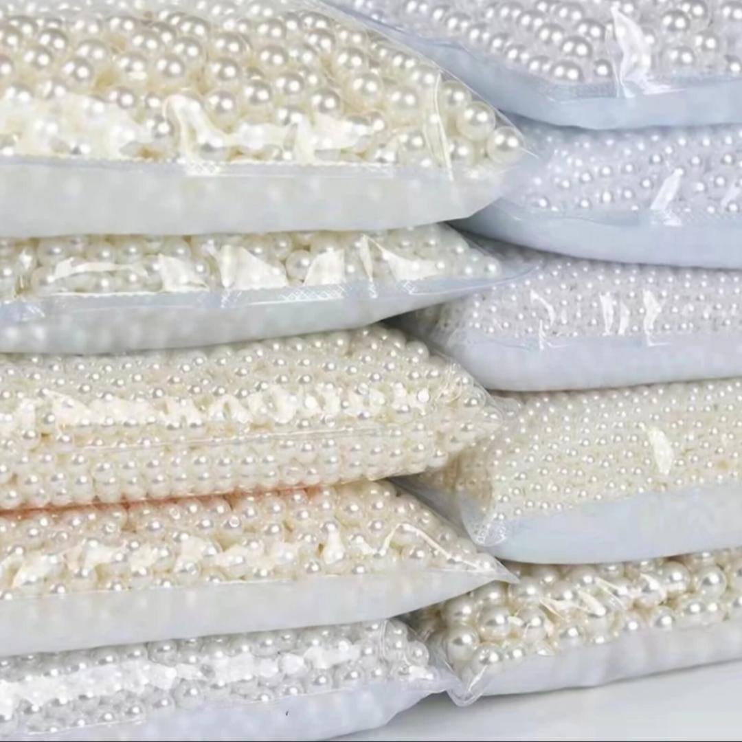 500g, 8mm pearl  round beads(1700pcs) and a 100m clear elastic thread for making bracelets necklaces,chokers and other Jewelry accessories.