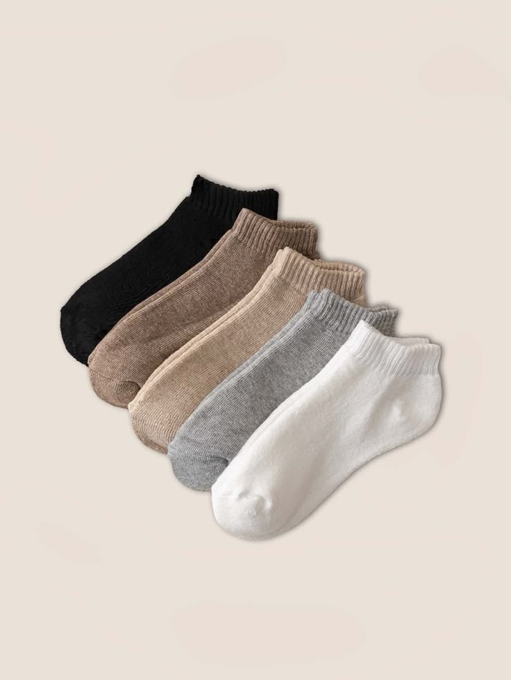 Men's Grooming & Style Kit: 10Pairs Ankle Socks (Random colours)+ Magic Hair Twist Sponge – The Ultimate Essentials Pack