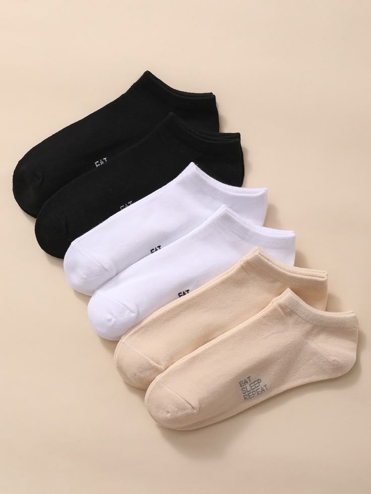 Men's Grooming & Style Kit: 10Pairs Ankle Socks (Random colours)+ Magic Hair Twist Sponge – The Ultimate Essentials Pack