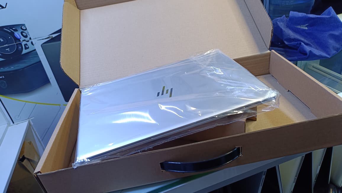 BEST LAPTOP HP ELITEBOOK 830G6 INTEL CORE I5 8TH GENERATION WITH 8GB RAM MEMORY 256GB SSD TOUCHSCREEN AND X360 WITH ACTIVATED WINDOWS AND OFFICE AND 6 MONTHS WARRANTY SLEEK LAPTOP