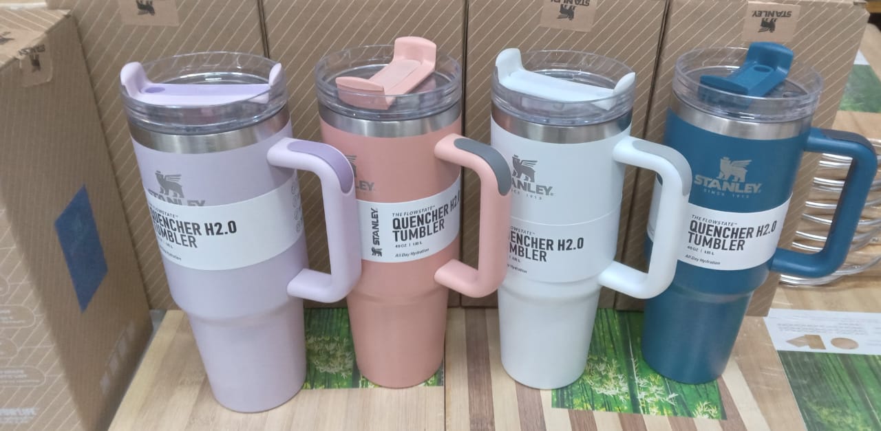 🦋Stanely Stainless Steel Tumbler With Handle & Straw Lid, Insulated Reusable Stainless Steel Travel Mug🔥100% Leakproof Bottle for Water, Iced Tea or Coffee, Smoothie &   More

- Available in all col