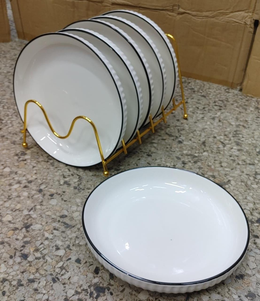 🦋Concise 6Pcs Dinner Plates Ceramic White Deep Dinner Plates🎇premium quality for your daily kitchen needs that will help you serve the perfect meal. This dinner Plate set has all you need to set a t
