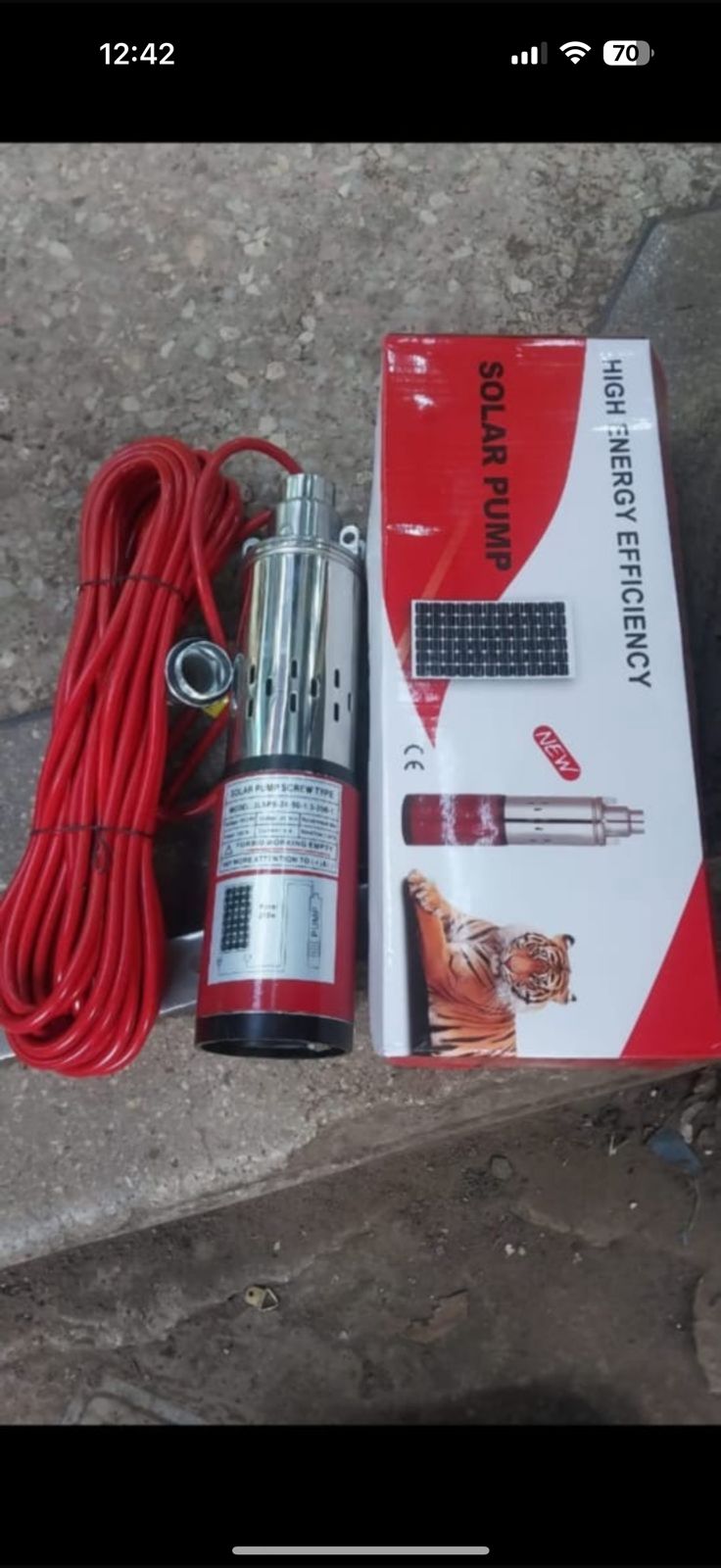 Top Quality 100% copper😶‍🌫️😶‍🌫️24 VOLT 250W HIGH LIFT SUBMERSIBLE DIRECT SOLAR Water PUMP🎉Use less solar panels
Higher Lift
Larger capacity
Does not need a controller
DC 12 Volts
Powered by Solar