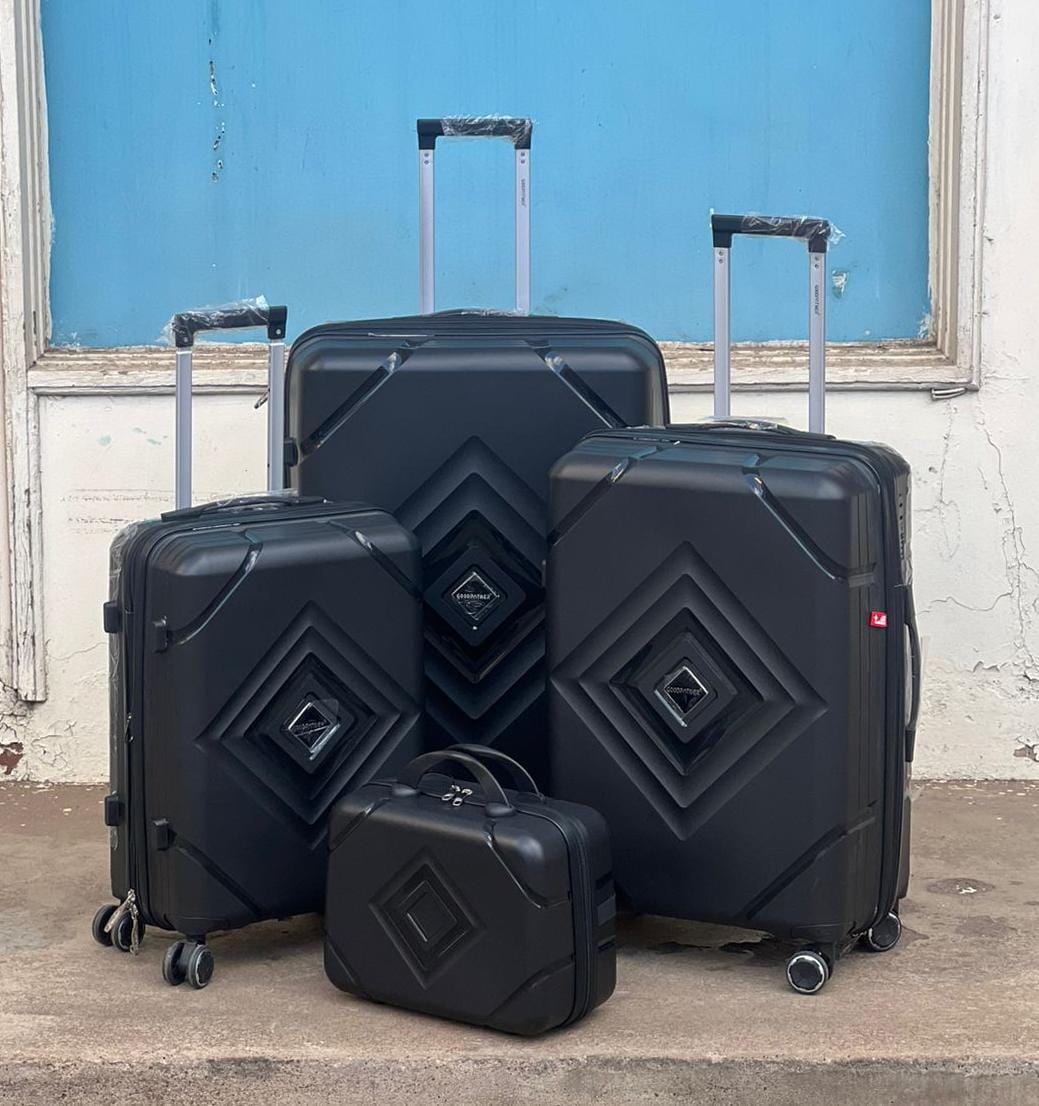 ✈️Travel with Class.✈️4 in 1 Luxurious unbreakable Suitcase

▪️Zipper closure frame.
▪️360 Easy-glide spinner wheels. 
▪️Telescopic handle system locks in multiple levels to adapt.
▪️Compression strap