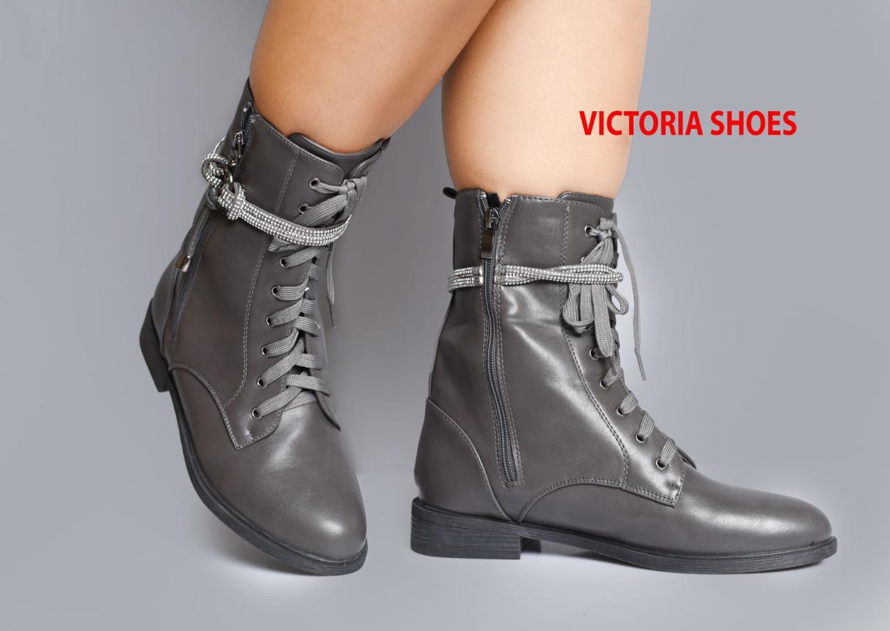 Ladies Low Heel Casual 🔥🔥boot and good quality 🔥🔥