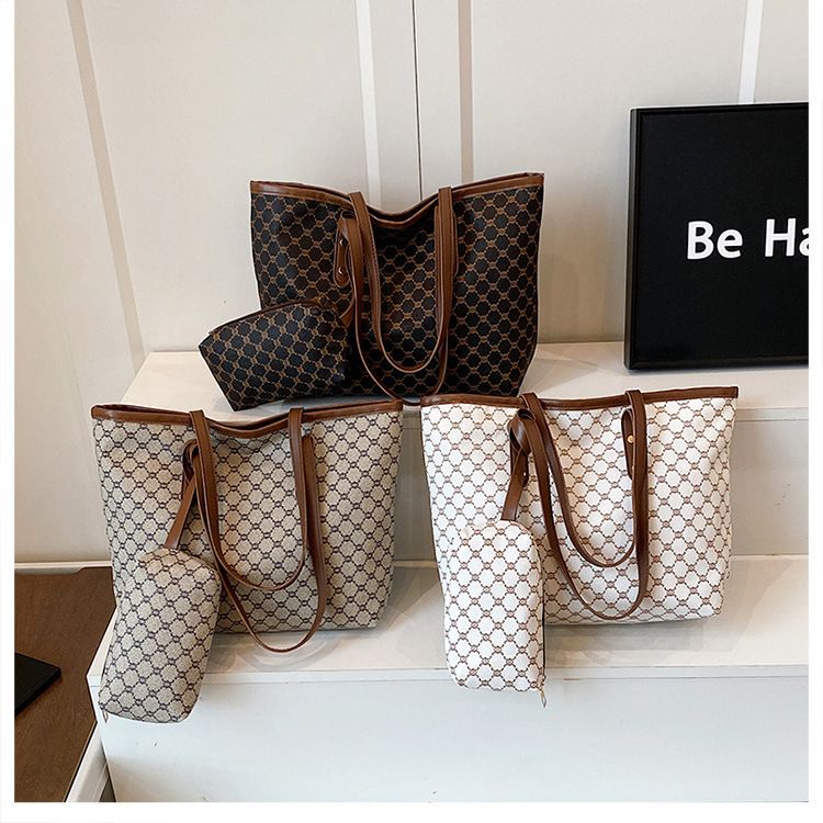2026 New  Minimalist, Stylish, Elegant Retro Print Oversized Bag Shoulder Bag | Commuter Tote with Large Capacity。Fast local delivery in 1–5 days
