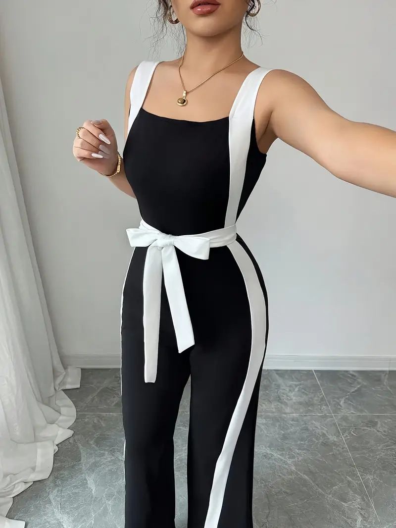 New Spring/Summer Strapless Jumpsuit Features black-and-white color-blocking design Slimming and figure-flattering jumpsuit Suitable for daily commuting, business gatherings, dates, and more