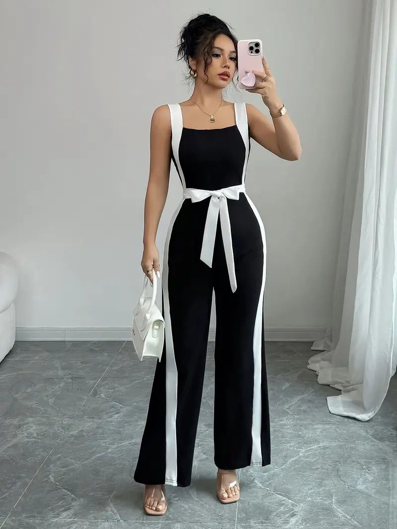 New Spring/Summer Strapless Jumpsuit Features black-and-white color-blocking design Slimming and figure-flattering jumpsuit Suitable for daily commuting, business gatherings, dates, and more