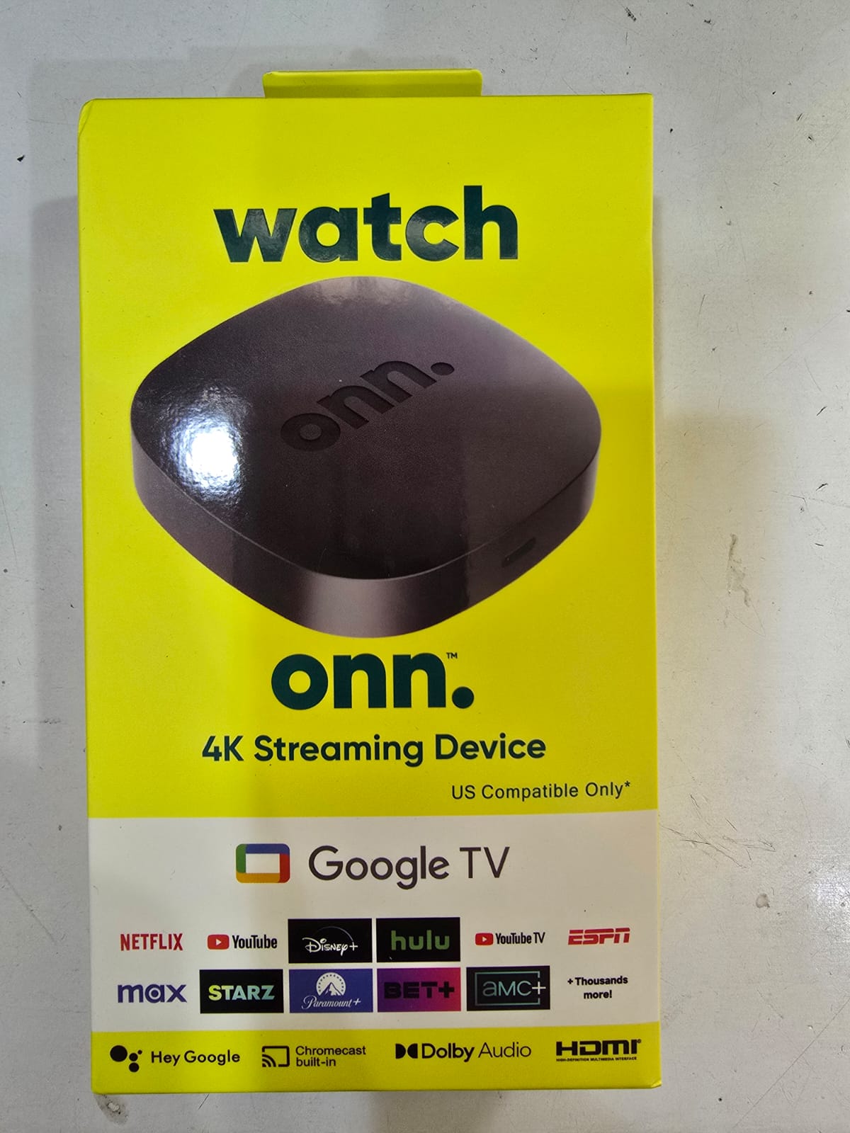 ONN TV Box (2 GB RAM + 8 GB Storage) 📺🔥
Transform your TV into a smart entertainment hub with the ONN TV Box, featuring 2 GB of RAM and 8 GB of built‑in storage. This high‑quality media streaming de