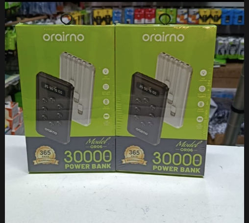 30000mAh fast charging powerbank high capacity slim portable pocket powerbank.