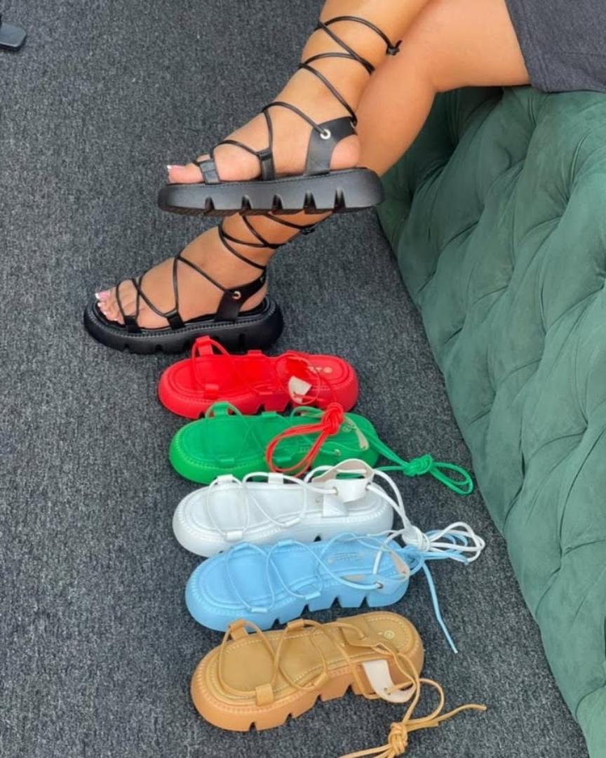FANCY LACE UP PLATFORM SANDALS