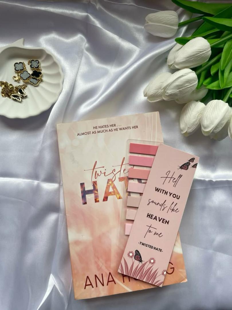 Twisted Hate by Ana Huang – Twisted Series Book 3 | Dark Romance, Enemies-to-Lovers, Spicy BookTok Bestseller (Brand New) 🔥