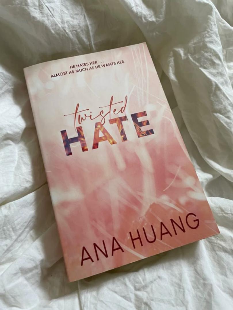 Twisted Hate by Ana Huang – Twisted Series Book 3 | Dark Romance, Enemies-to-Lovers, Spicy BookTok Bestseller (Brand New) 🔥