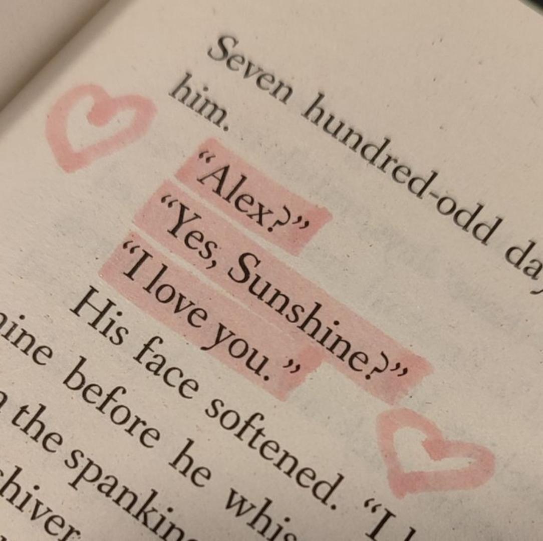 Twisted love by Anna Huang - billionaire contemporary romance novel. Twisted series book 1.