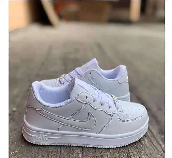 Airforce 1 KIDS CHUNKY LACES Boys and Girls Shoes Comfortable Babies Sneakers Sport Shoes SIZES (25-35)