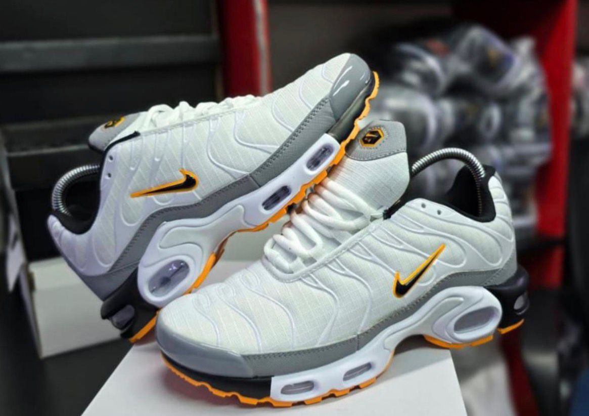 HIGH quality Air Max Plus TN trainers Nike unisex sneakers