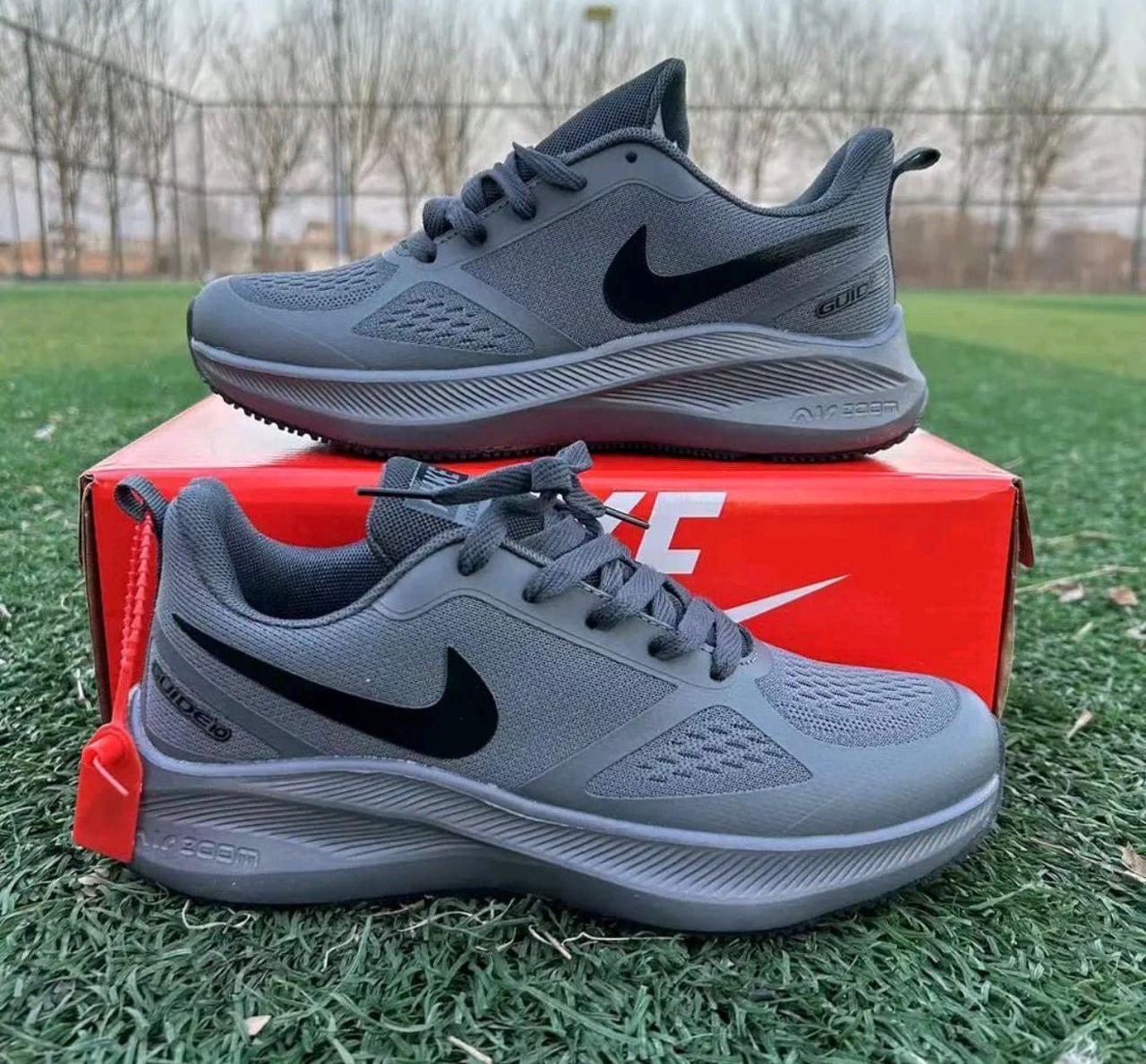 🔥🔥NIKE AIR ZOOM PEGASUS RUNNING SHOES