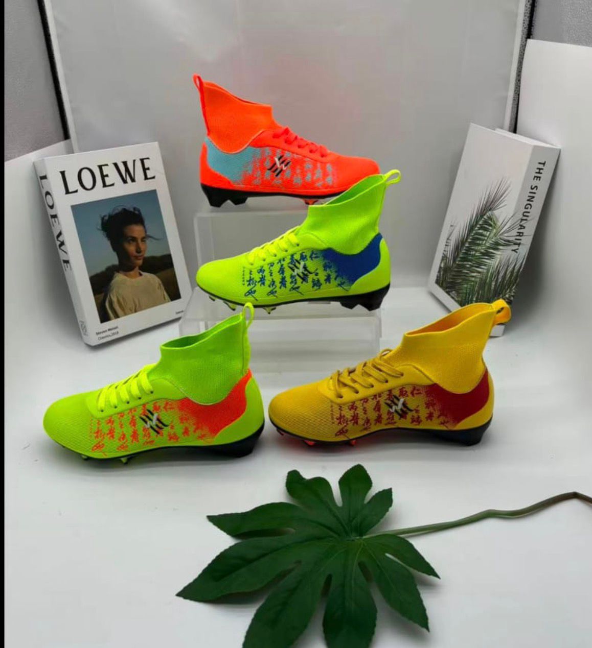 Men Soccer trainer boots Shoes Adult TF/FG High Ankle Football Boots Cleats Grass Training Sport Footwear Trend Men‘s Sneakers